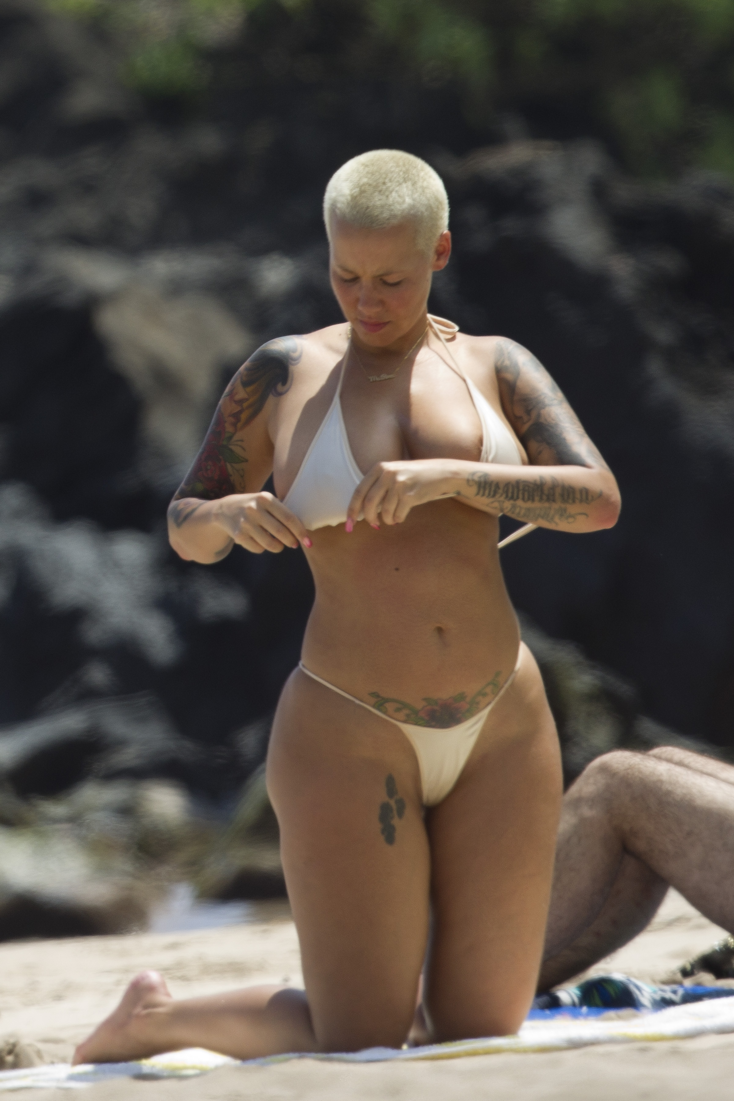 Amber Rose Topless On A Beach In Maui.