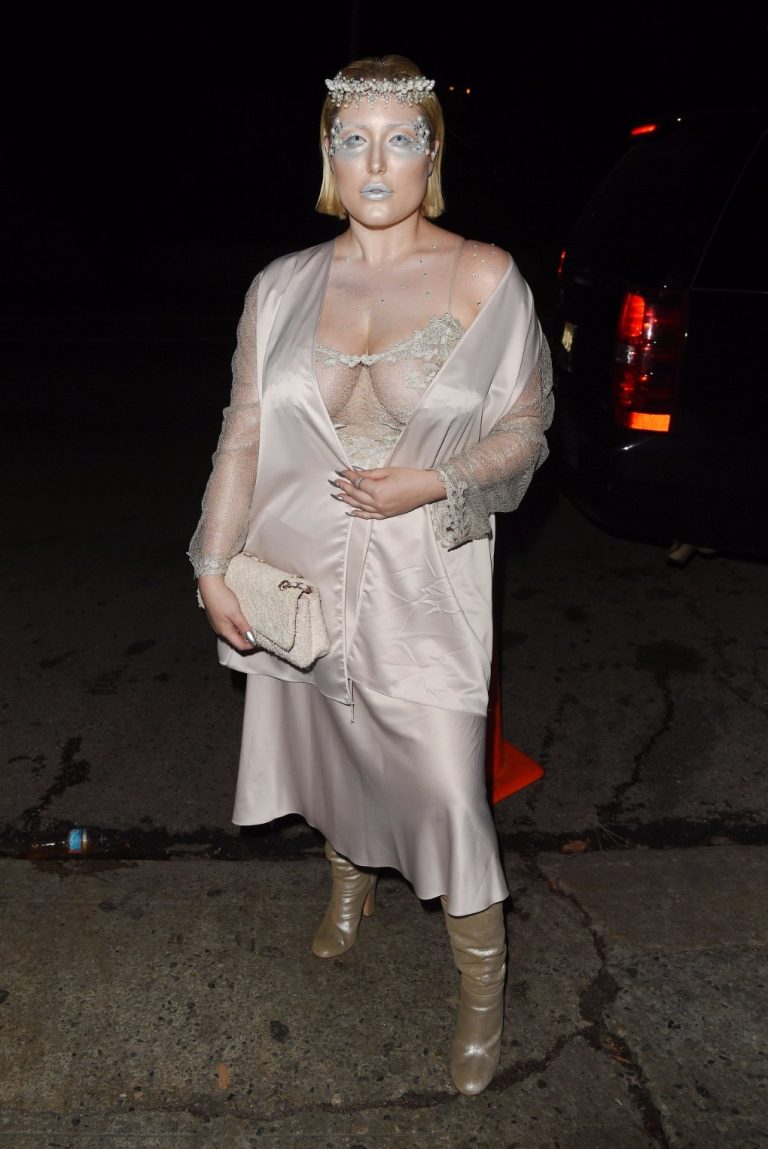 Hayley Hasselhoff - CelebritySlips