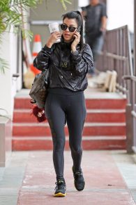 Kourtney Kardashian Cameltoe As She Leaves Workout In Calabasas