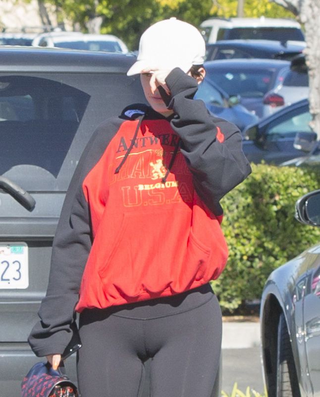 Kylie Jenner Huge Camel Toe While Out In Calabasas.