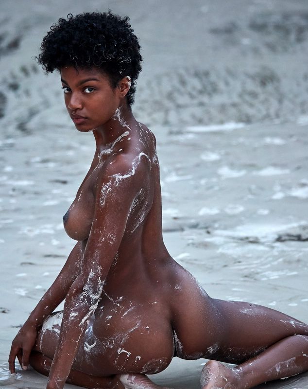 Nackt Ebonee Davis  Ebonee Davis